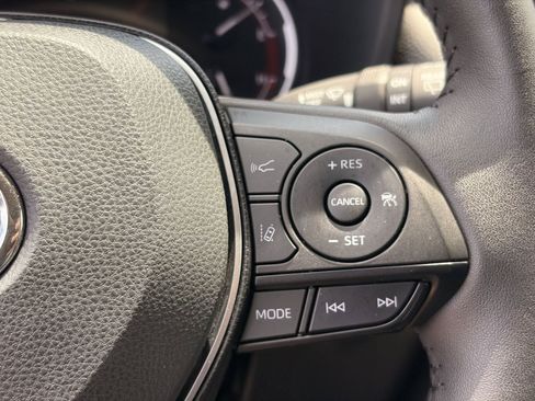 Used 2025 Toyota RAV4 XLE Premium w/ Weather Package FWD image 31