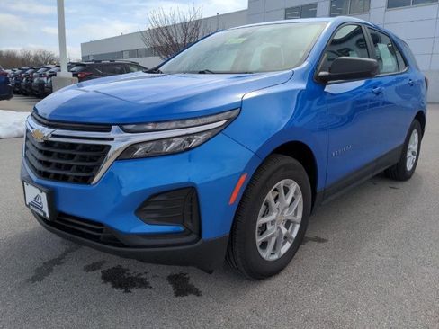 Used 2024 Chevrolet Equinox LS FWD image 6