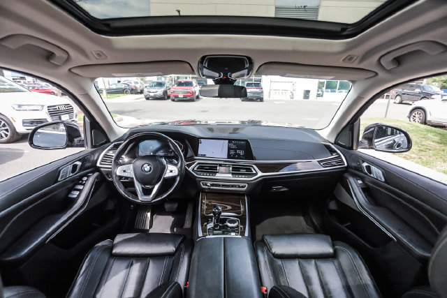 Used 2020 BMW X7 xDrive40i w/ Cold Weather Package AWD/4WD image 47