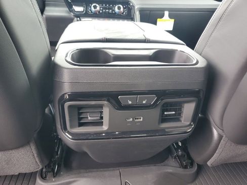 New 2026 GMC Sierra 1500 AT4X w/ AT4X AEV Edition AWD/4WD image 17