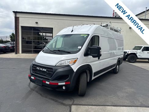 Used 2023 RAM ProMaster 3500 w/ Lane Management Group FWD image 3