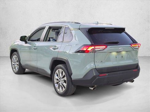 Certified 2021 Toyota RAV4 XLE Premium FWD image 7