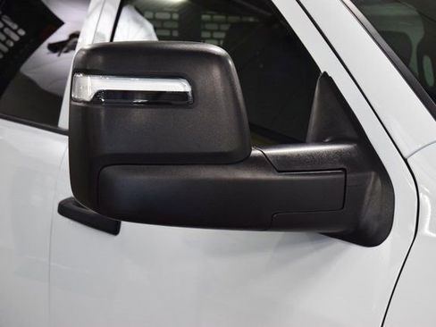 Used 2024 RAM 5500 Tradesman w/ Chrome Appearance Group image 11