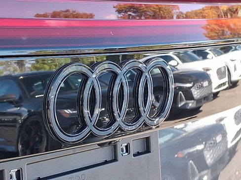 New 2026 Audi Q8 Prestige image 18