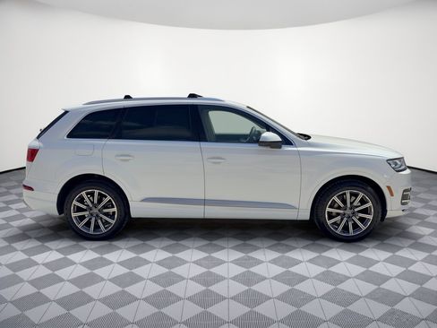 Used 2019 Audi Q7 2.0T Premium w/ Convenience Package AWD/4WD image 8