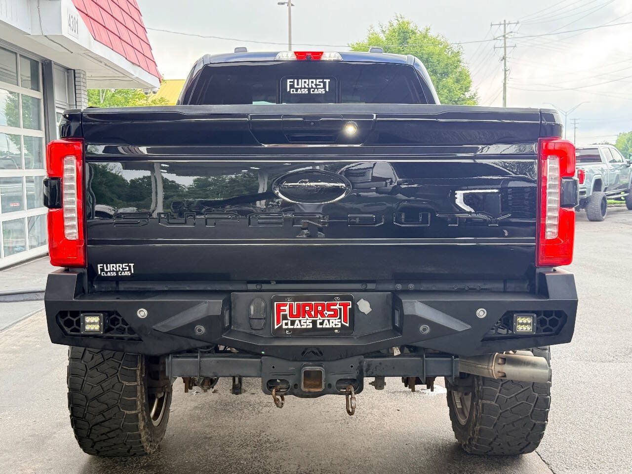 Used 2023 Ford F250 Lariat w/ Lariat Ultimate Package AWD/4WD image 4