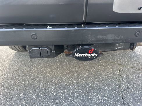 Used 2022 Ford Transit 350 XLT image 27