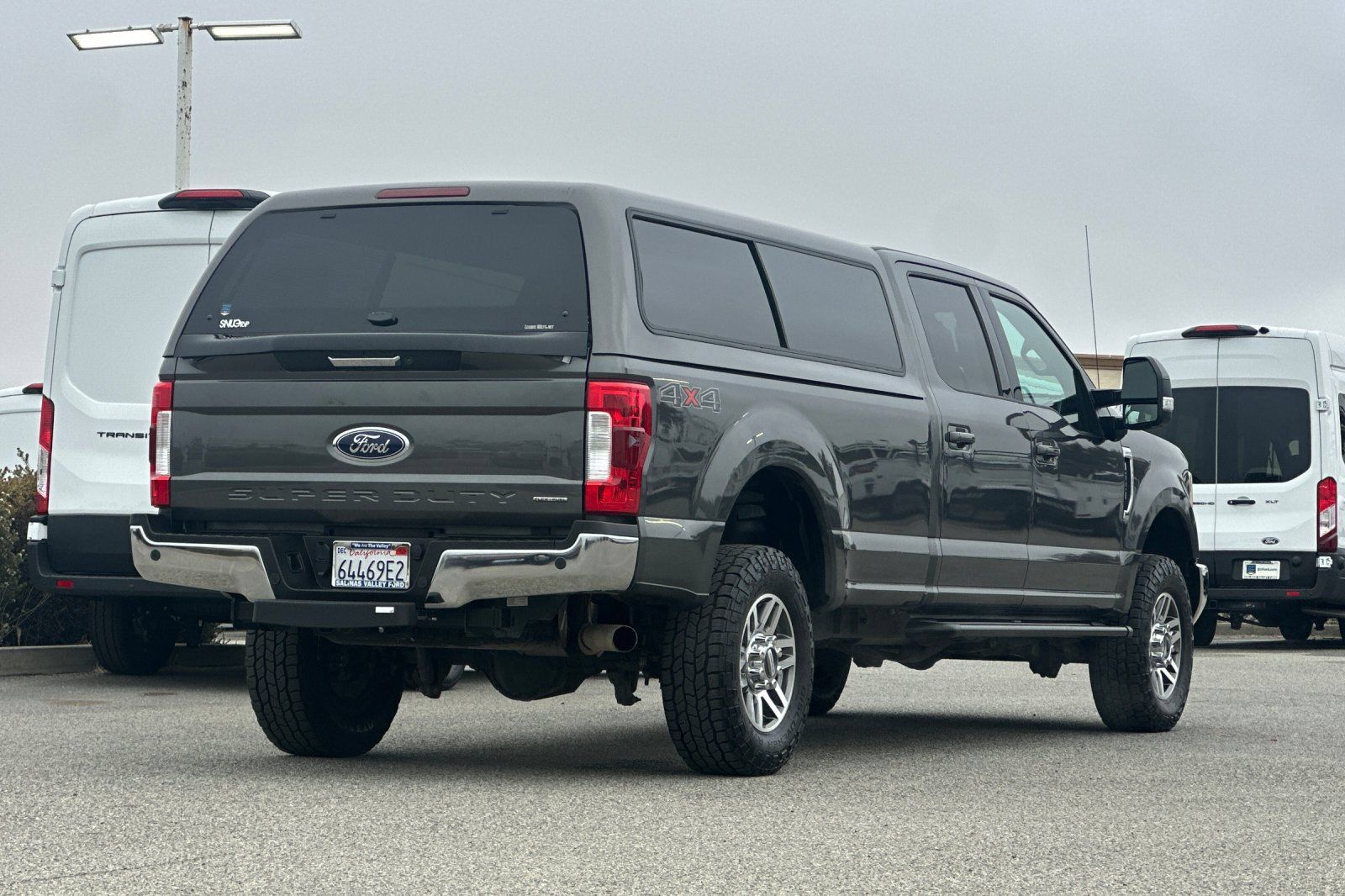 Used 2017 Ford F250 Lariat w/ Lariat Value Package AWD/4WD image 4