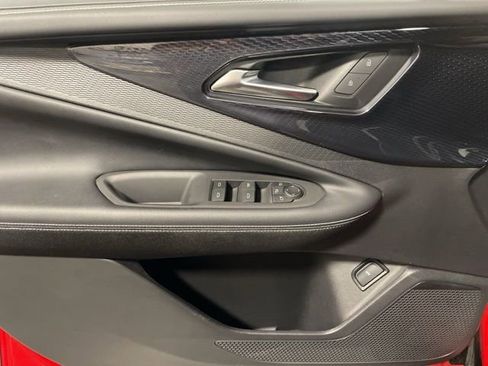 Used 2024 Chevrolet Blazer EV LT image 12