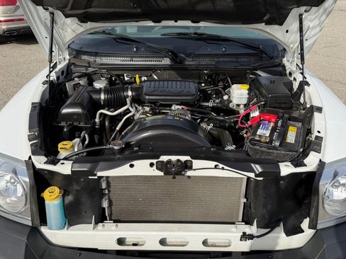 Used 2006 Dodge Dakota ST image 38