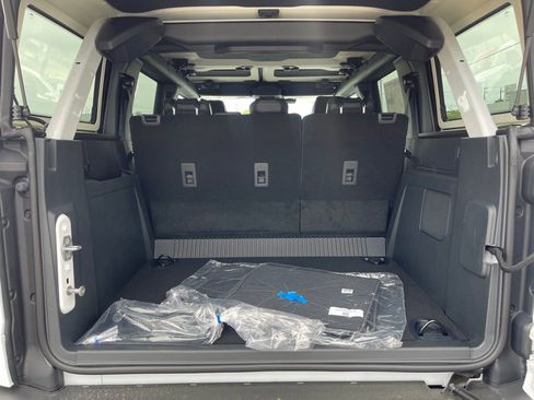 New 2025 Ford Bronco Badlands image 23