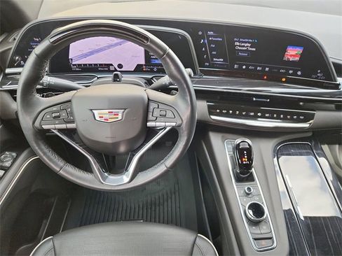 Used 2024 Cadillac Escalade ESV Sport w/ Touring Package image 11