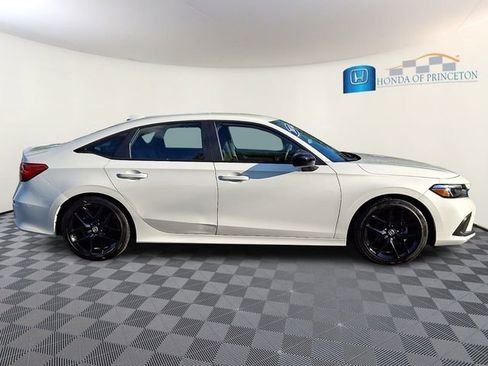 Used 2024 Honda Civic Sport image 7
