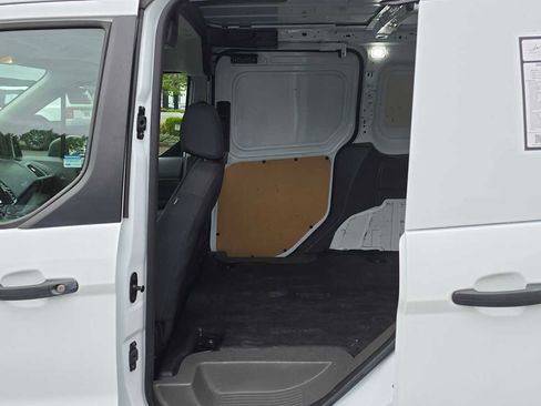 Used 2021 Ford Transit Connect XL FWD image 19