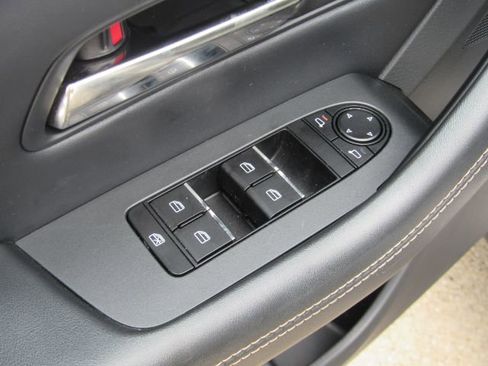 Used 2024 MAZDA CX-90 Plug-In Hybrid w/ Preferred image 30