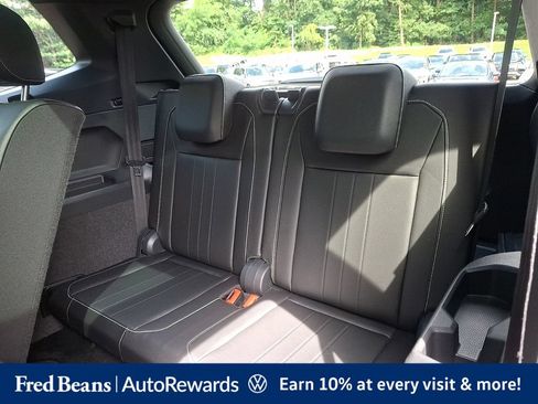 Used 2023 Volkswagen Tiguan SE R-Line FWD image 14