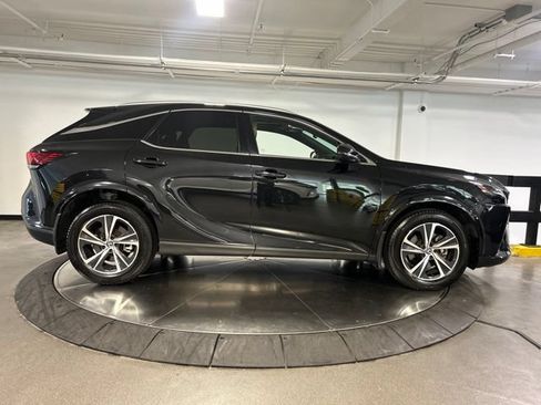 Used 2023 Lexus RX 350 Premium w/ Accessory Package AWD/4WD image 9