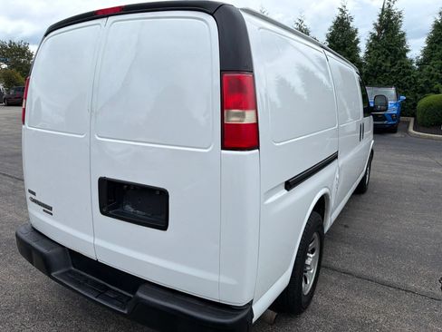 Used 2011 Chevrolet Express 1500 w/ Power Package RWD image 5