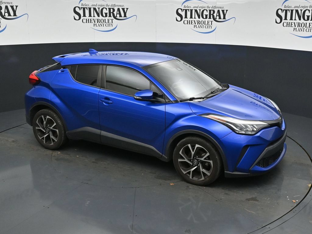 Used 2021 Toyota C-HR XLE FWD image 18