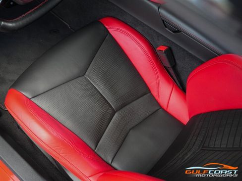 Used 2020 Chevrolet Corvette Stingray Premium Cpe w/ 3LT Preferred Equipment Group RWD image 17