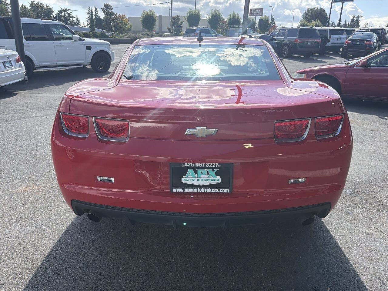 Used 2011 Chevrolet Camaro LS RWD image 5