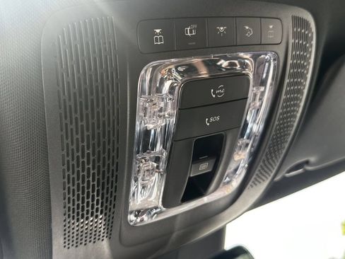 Certified 2025 Mercedes-Benz CLA 250 4MATIC image 31