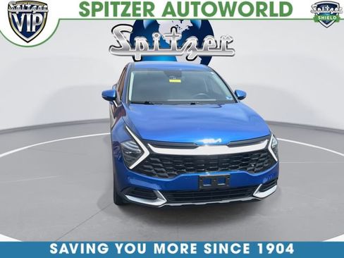 Used 2024 Kia Sportage EX FWD image 3