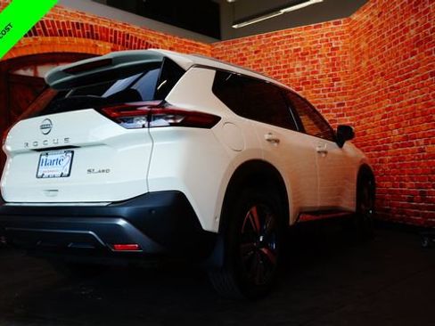 Certified 2023 Nissan Rogue SL w/ SL Premium Package image 7