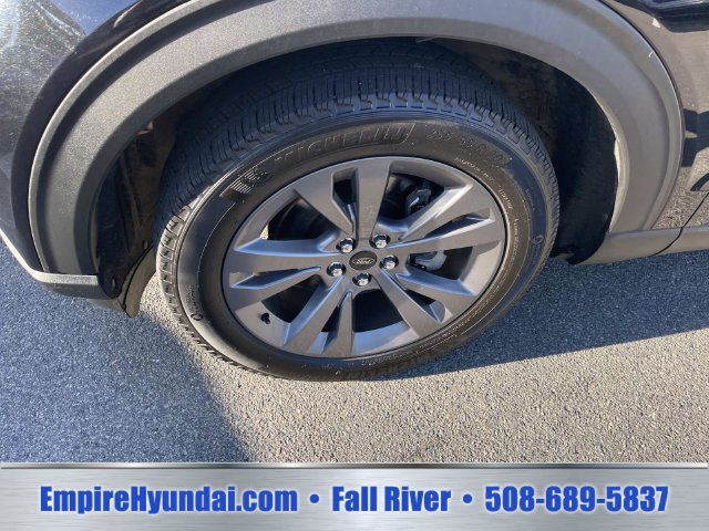Used 2023 Ford Explorer XLT w/ Equipment Group 202A AWD/4WD image 13
