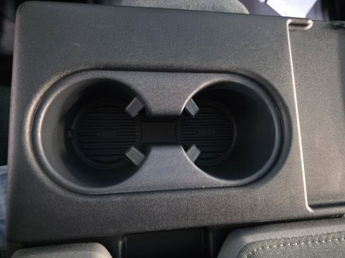 Used 2024 Ford F150 XLT image 37