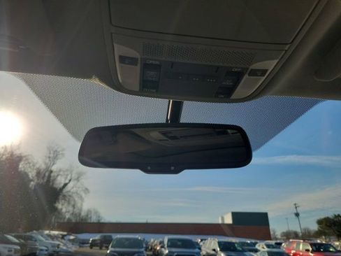 Used 2017 Acura RDX AWD image 12