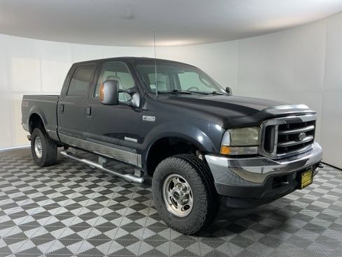 Used 2003 Ford F350 Lariat image 3