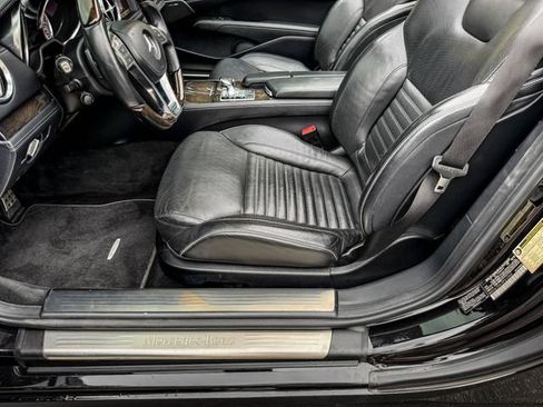 Used 2013 Mercedes-Benz SL 550 image 26
