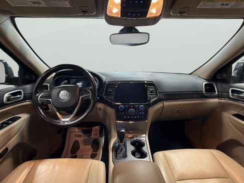 Used 2020 Jeep Grand Cherokee Limited image 14