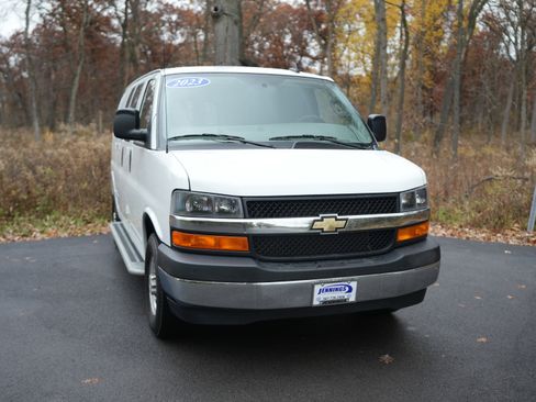 Used 2023 Chevrolet Express 2500 w/ Driver Convenience Package image 2