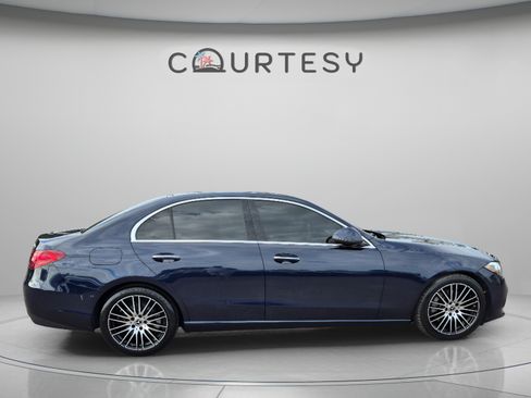 Used 2023 Mercedes-Benz C 300 4MATIC Sedan image 8