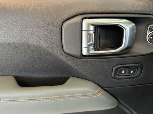 New 2026 Jeep Gladiator Mojave AWD/4WD image 7