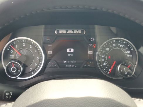 Used 2024 RAM 1500 Big Horn AWD/4WD image 17