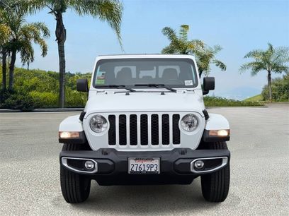 Used 2022 Jeep Gladiator Sport