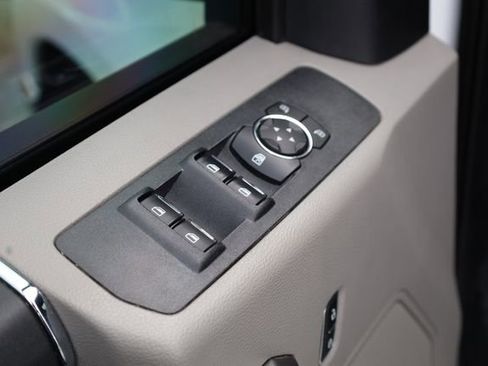 Used 2021 Ford F250 XLT w/ FX4 Off-Road Package image 15