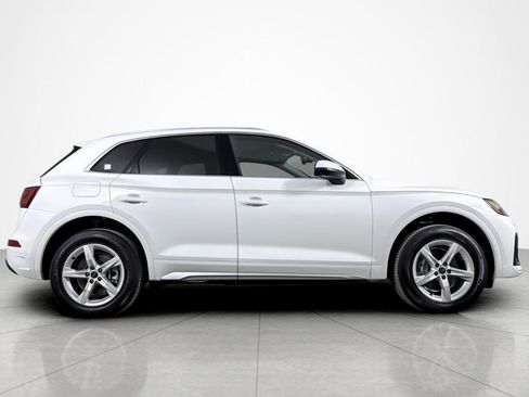 Used 2023 Audi Q5 2.0T Premium w/ Convenience Package AWD/4WD image 6