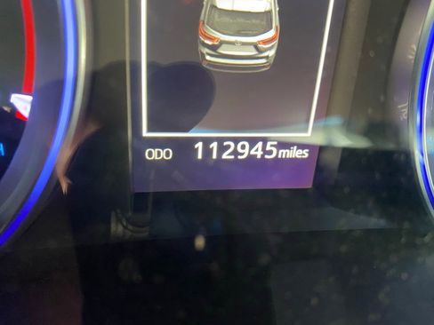 Used 2019 Toyota Highlander SE image 5