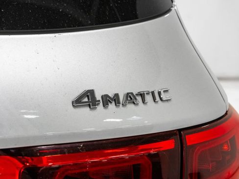 Used 2020 Mercedes-Benz GLB 250 4MATIC image 26