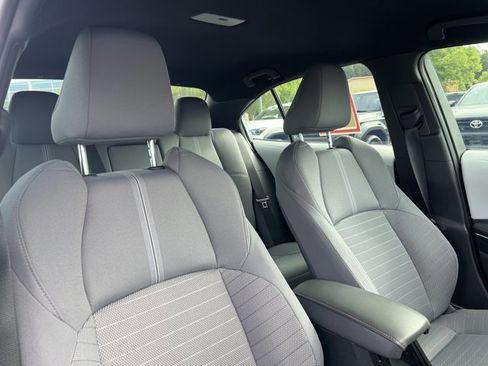 Certified 2024 Toyota Corolla SE FWD image 24