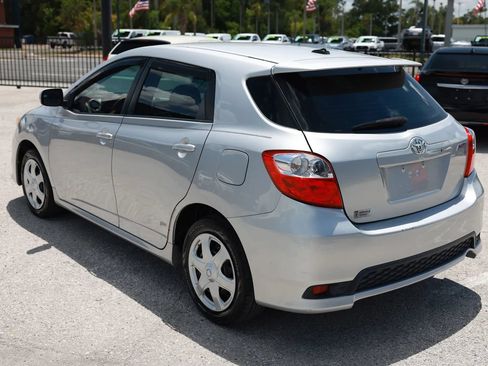 Used 2011 Toyota Matrix w/ Matrix Sport Pkg FWD image 4