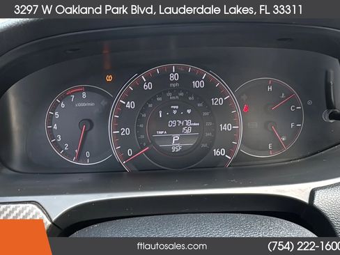 Used 2017 Honda Accord Sport image 42