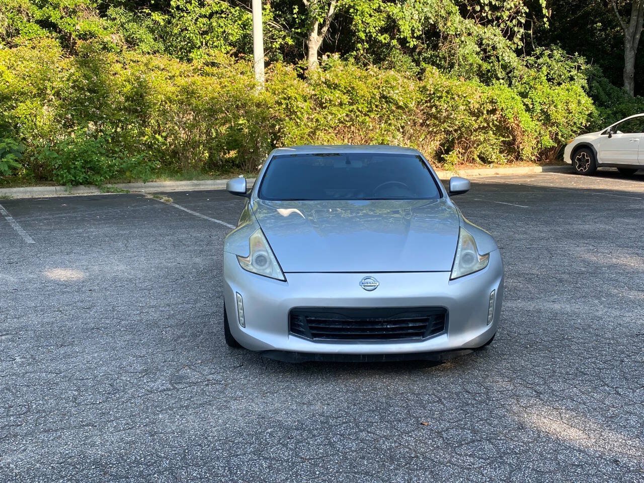 Used 2014 Nissan 370Z Coupe w/ Sport Package RWD image 2