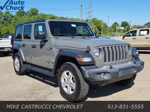 Used 2019 Jeep Wrangler Unlimited Sport S AWD/4WD image 7