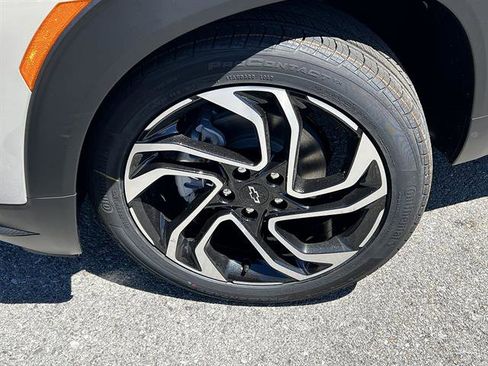 New 2026 Chevrolet TrailBlazer RS w/ LPO, Trailering Package AWD/4WD image 10
