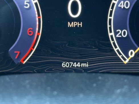 Used 2023 Jeep Wagoneer L Series II image 28